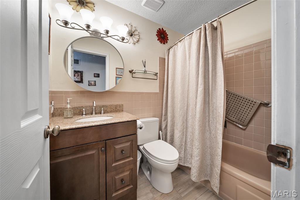 Oakbriar Woods 3 - Residential