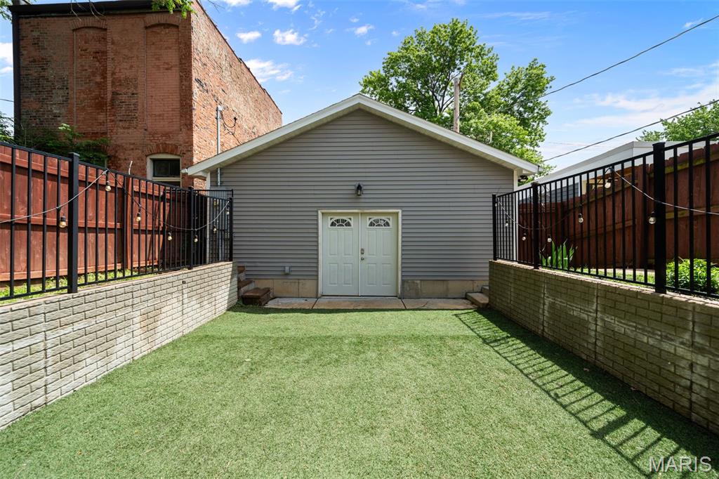 Allens Russell Terrace Add - Residential