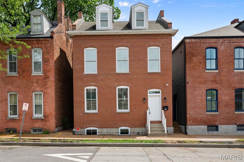 Allens Russell Terrace Add - Residential