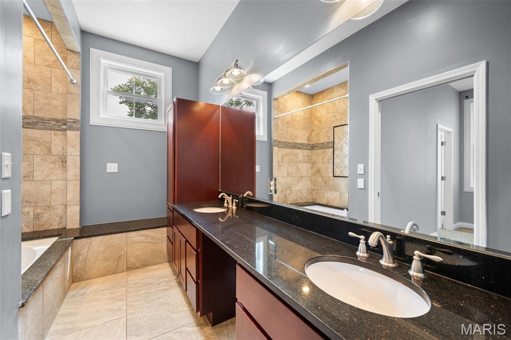 Allens Russell Terrace Add - Residential