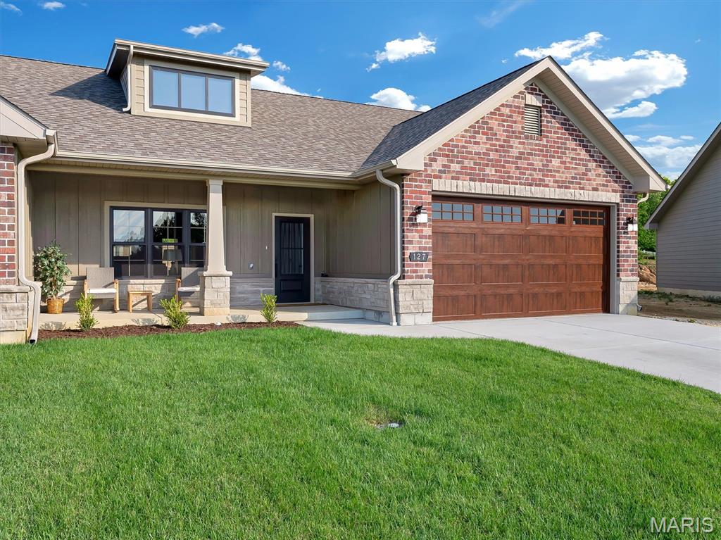 The Villas At Stone Ledge - Residential