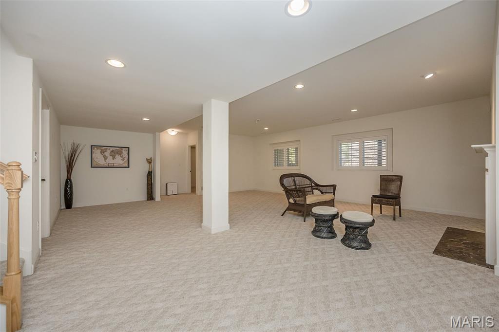 Villas At Chesterfield Pointe - Residential