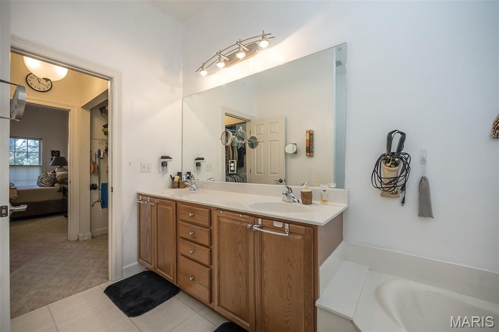 Villas At Chesterfield Pointe - Residential