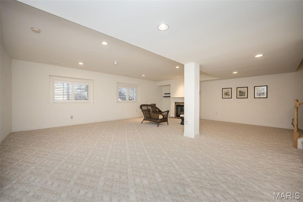 Villas At Chesterfield Pointe - Residential