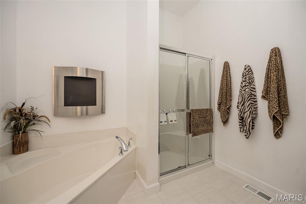 Villas At Chesterfield Pointe - Residential