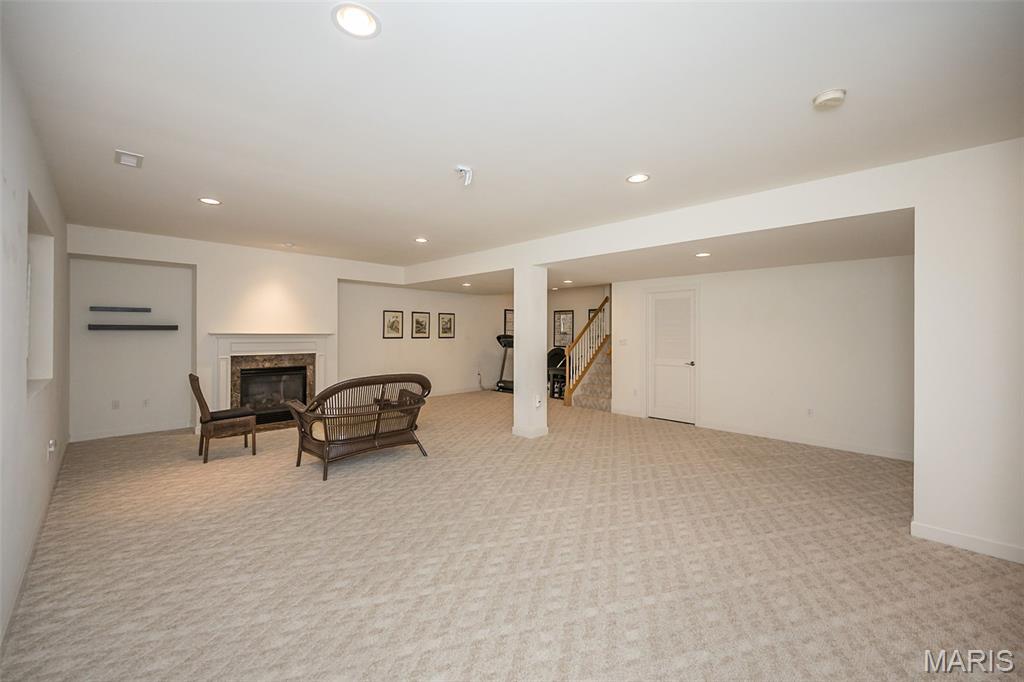 Villas At Chesterfield Pointe - Residential