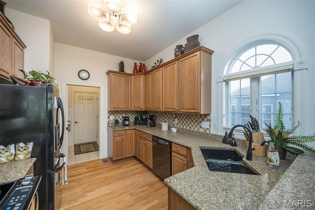 Villas At Chesterfield Pointe - Residential