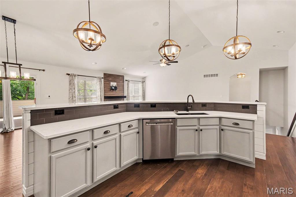Estates At Williams Creek Three - Residential