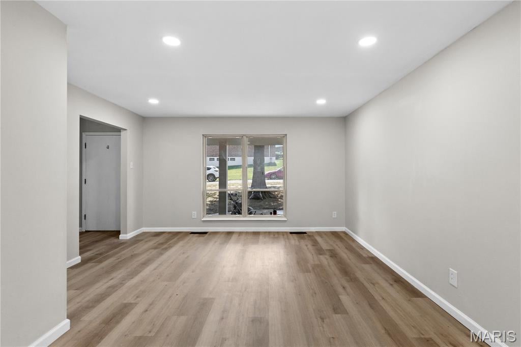 Parc Chateau 1 - Residential Lease