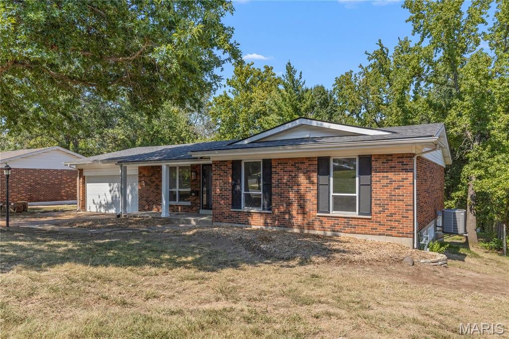 Parc Chateau 1 - Residential Lease