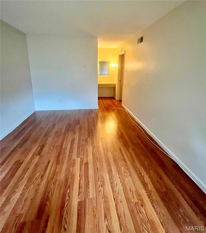 Granada Condo - Residential