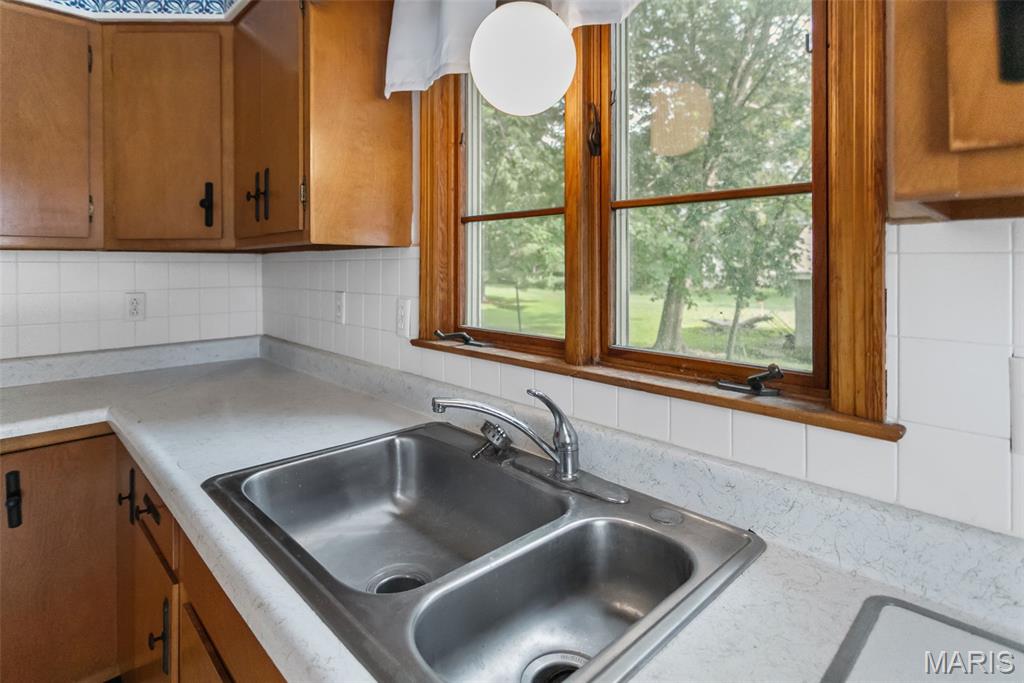 First Ext Barr Place Add - Residential