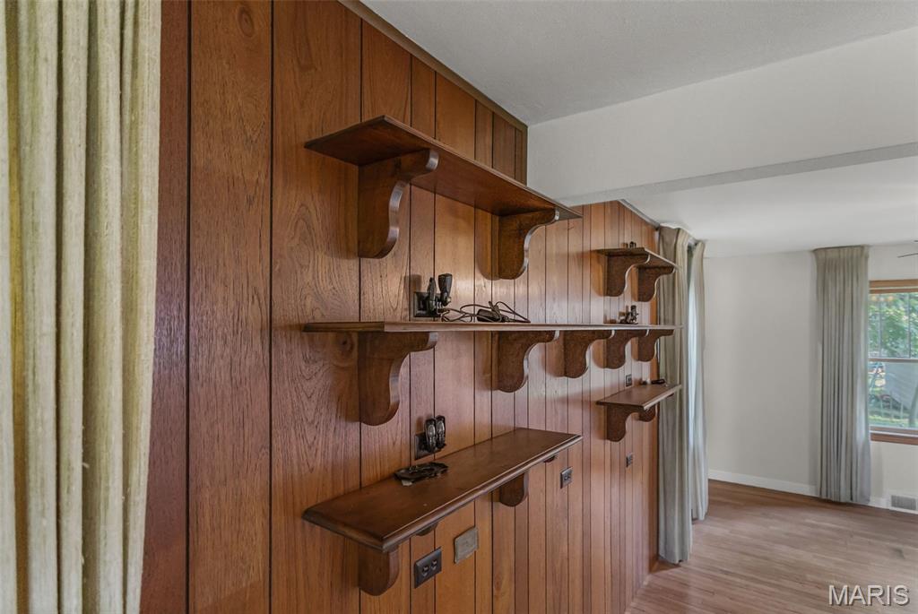 First Ext Barr Place Add - Residential