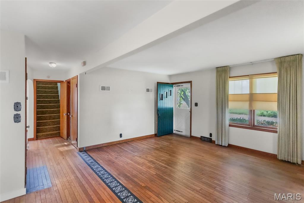 First Ext Barr Place Add - Residential