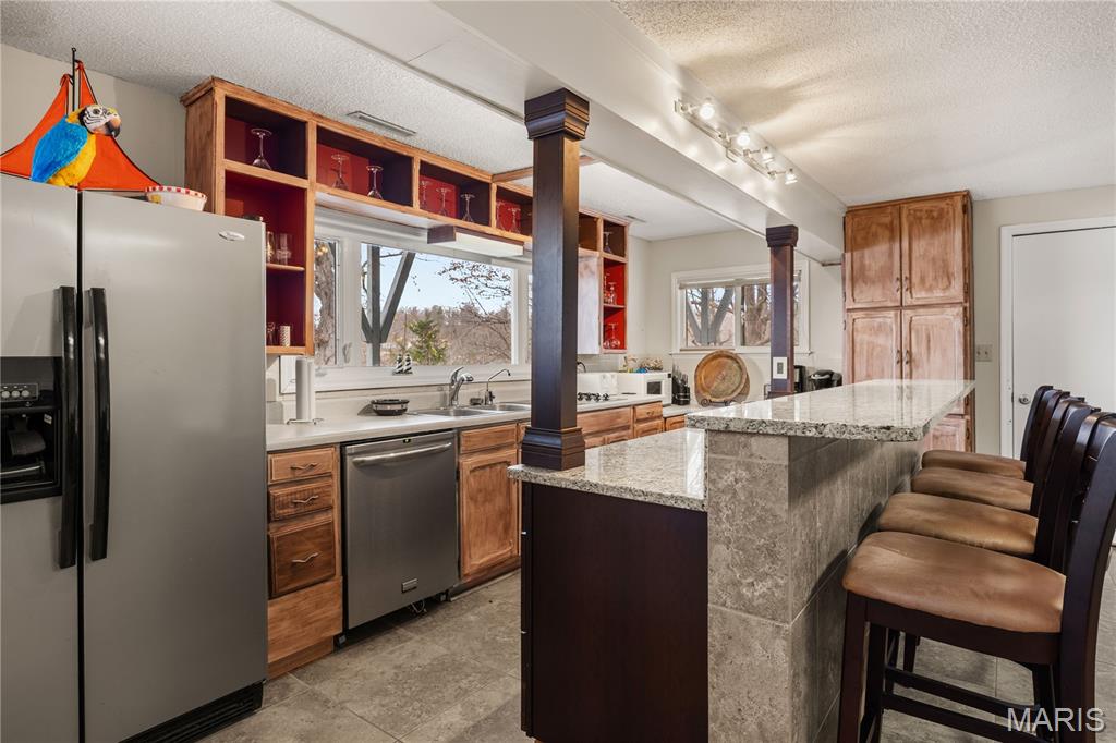 Arrowhead Beach Club Sub - Residential