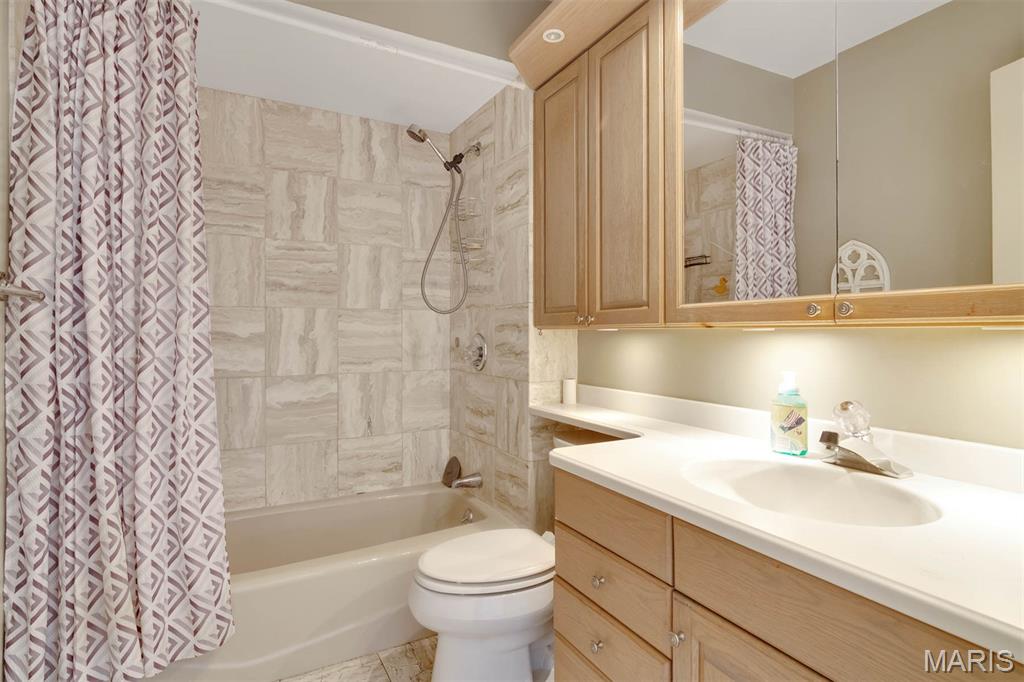Clinton Bluffs - Residential