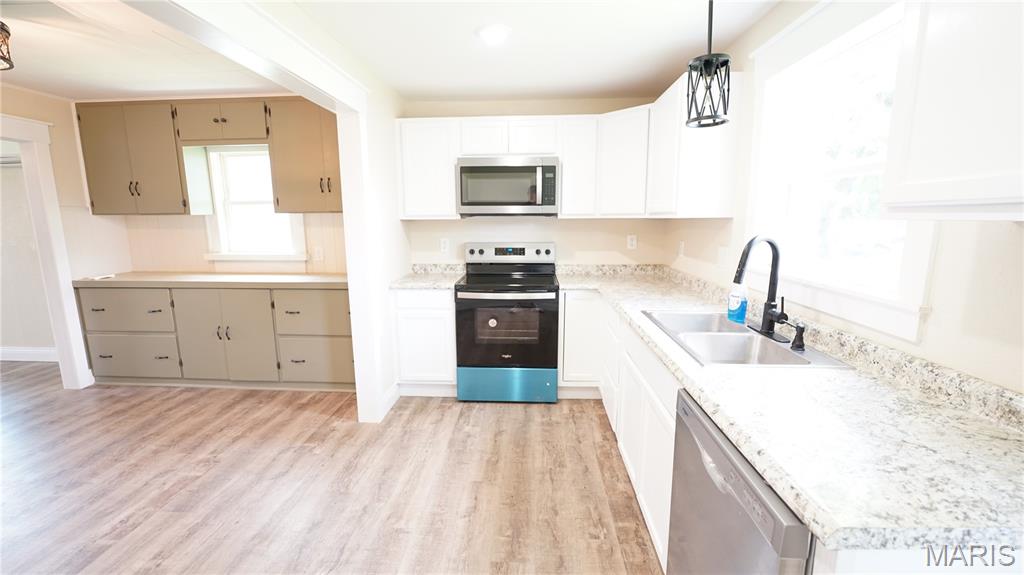 Lee Add - Residential