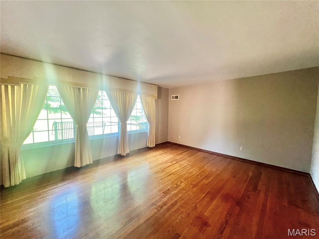 Hathaway Manor 18 - Residential