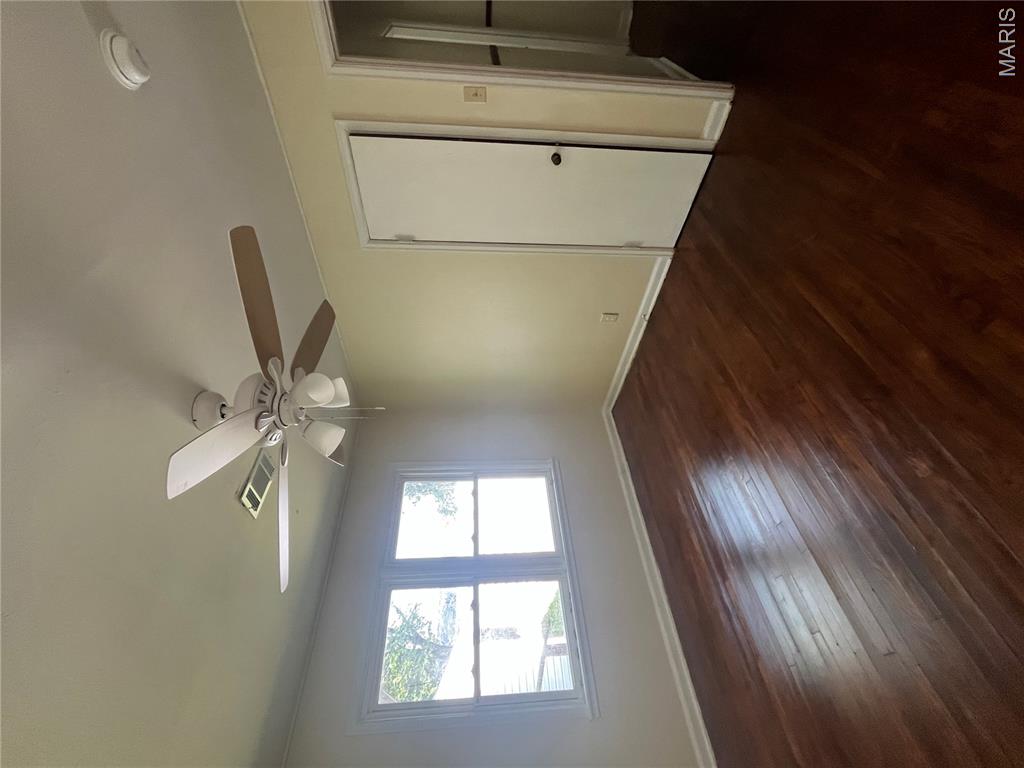 Lester - Residential