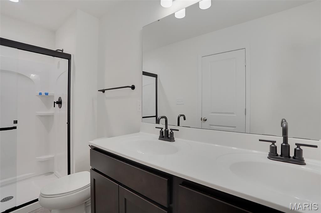 Bella Terra 87 - Residential