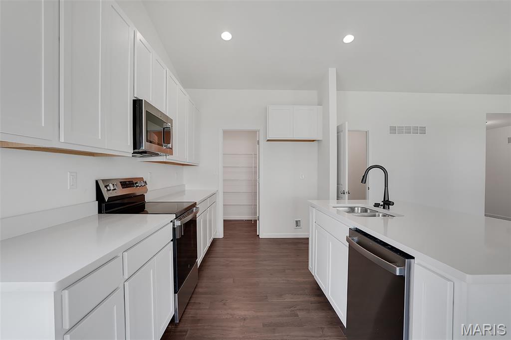 Bella Terra 87 - Residential