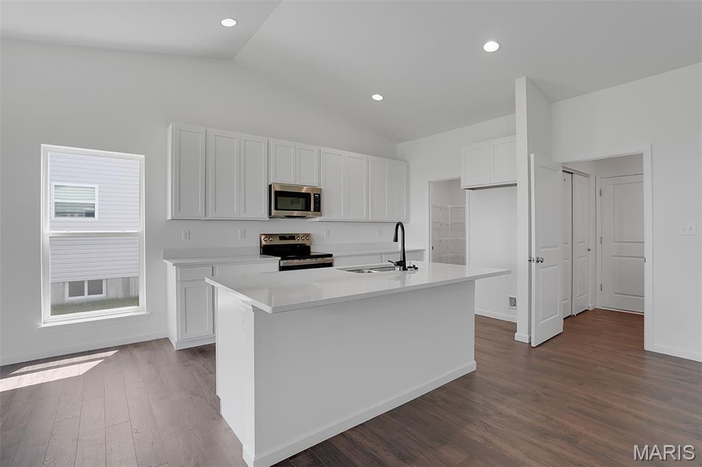Bella Terra 87 - Residential