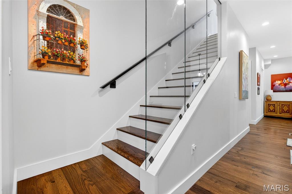 Artizen/West Pine Twnhms - Residential Lease
