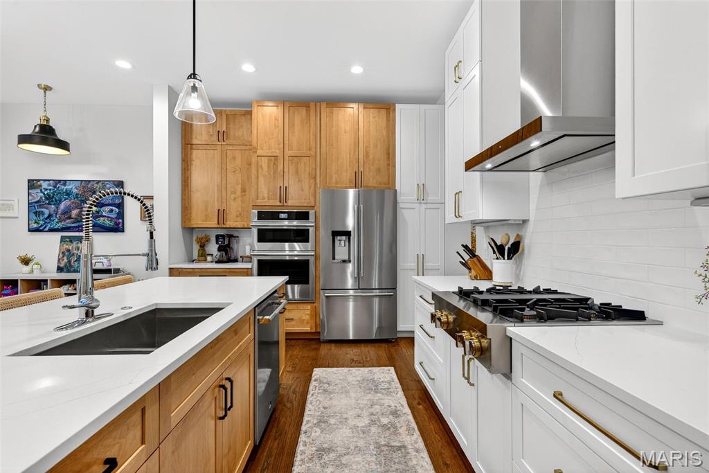 Artizen/West Pine Twnhms - Residential Lease