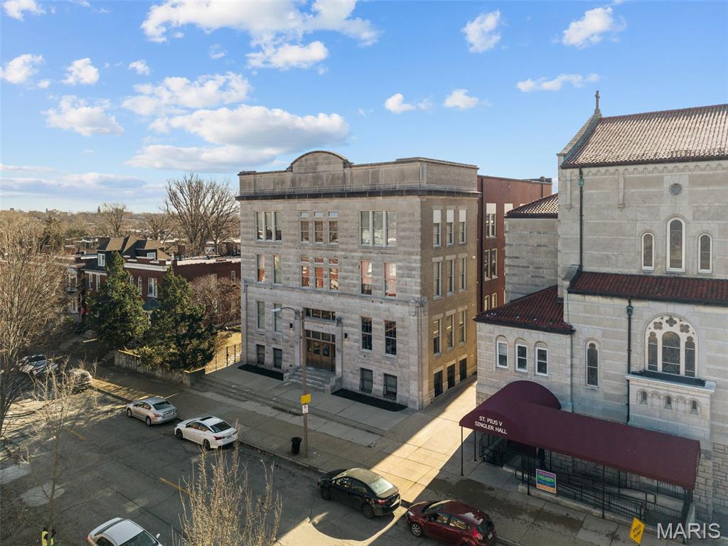 The La Maison apartments, located at 3530 Utah Street, the property presents a unique investment in a meticulously restored historic schoolhouse in Tower Grove East. This boutique-style building features a variety of floor plans, including studio, one-bedroom, and two-bedroom units, many of which offer high-demand loft-style layouts. Each apartment is finished with premium finishes, including quartz countertops, custom cabinetry, stainless steel appliances, and original hardwood flooring. The architectural integrity of the building is preserved through soaring ceilings and oversized windows that provide significant natural light. Historic details, such as original built-in bookshelves and vintage chalkboards in select units, offer a distinct character that differentiates this property from standard modern developments.

La Maison presents immediate upside through rent growth and operational efficiencies.  The current in-place average rents trail market by ~$275/unit/month, allowing a clear path to increasing cash flow through unit turnover and improved management. Comparable renovated units in the area support the proforma rent assumptions. 

Situated near Tower Grove Park, South Grand Retail, SLU Medical and close to Downtown St. Louis, La Maison has significant upside with strong rental demand. La Maison provides an opportunity to acquire a well located asset with income, growth and long term appreciation potential.