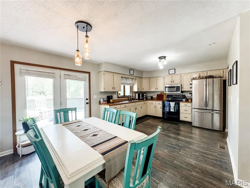 Subdivision Lake Hill Estates - Residential