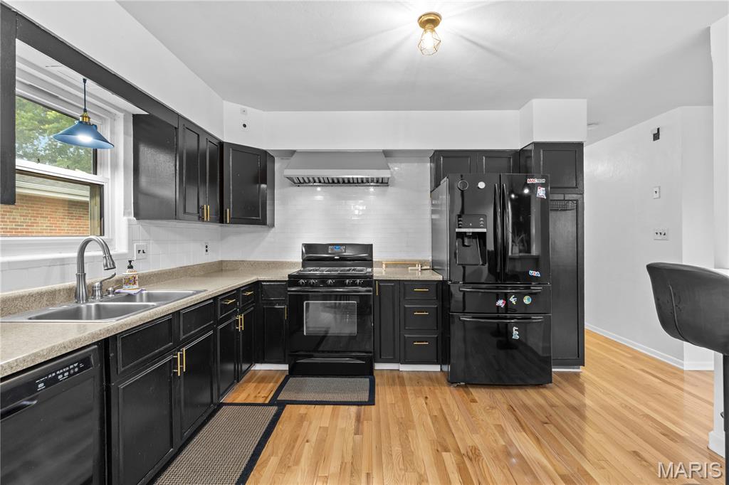 Viola Place - Residential