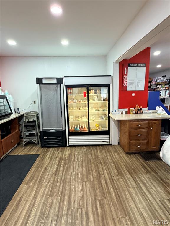 Freeburg - Commercial Sale