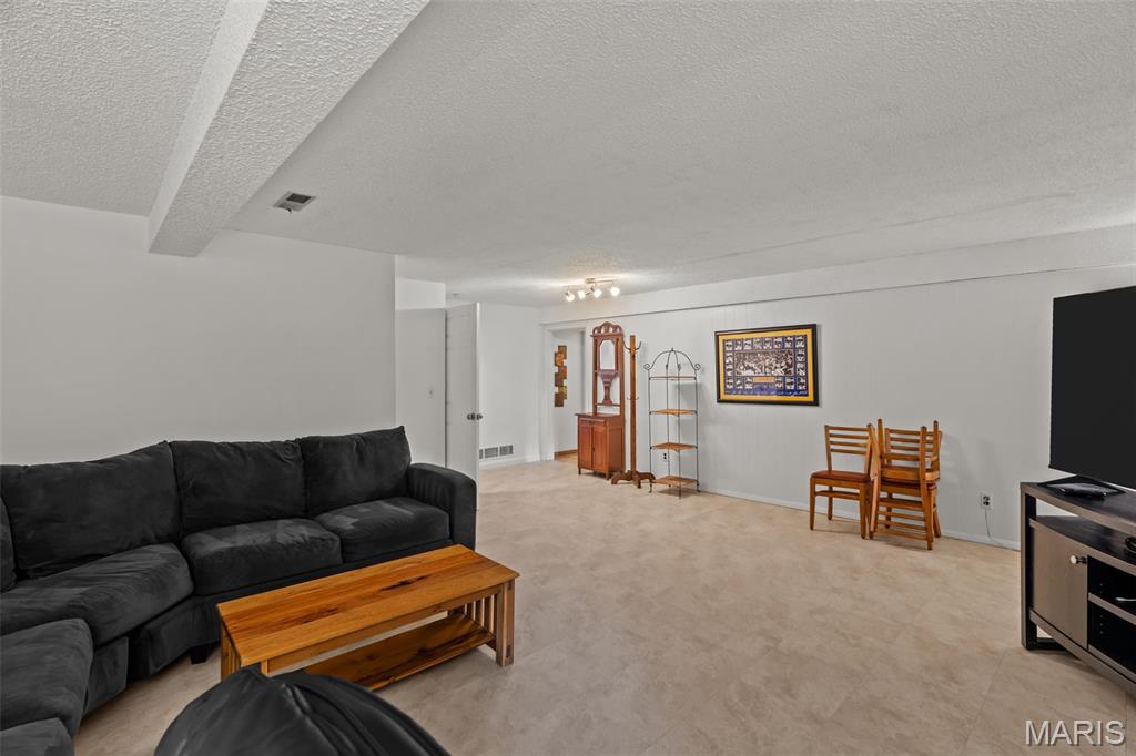 Seven Oaks 1 - Residential