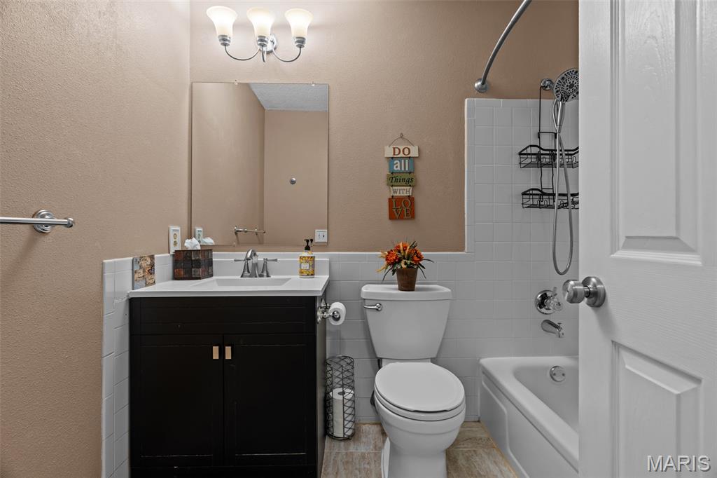 Seven Oaks 1 - Residential