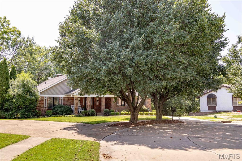 Oakvilla Manor - Residential