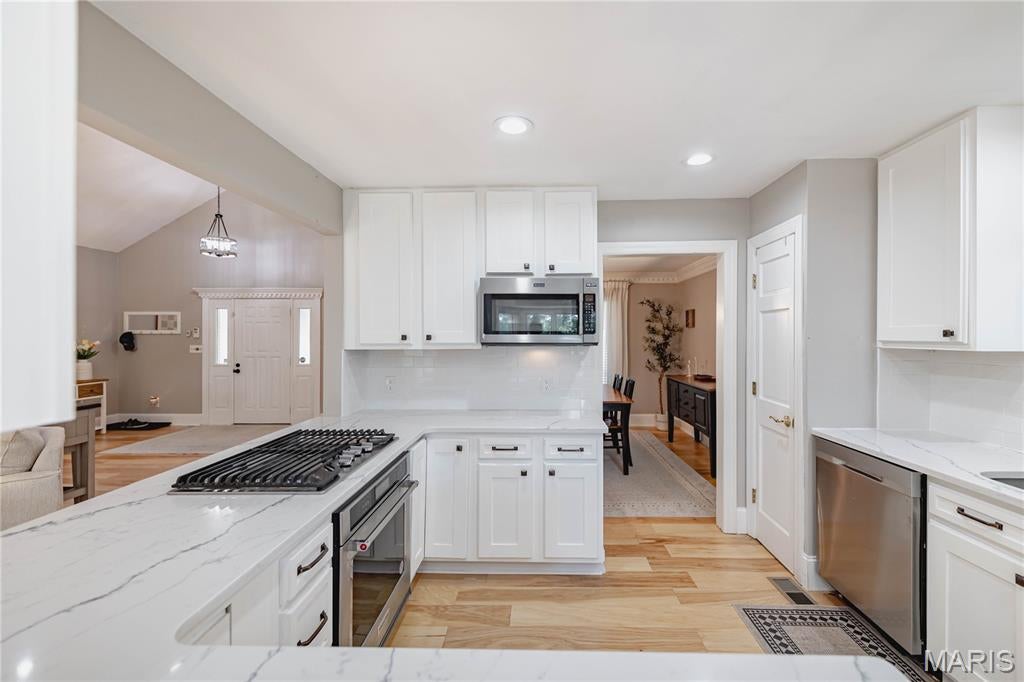 Oakvilla Manor - Residential