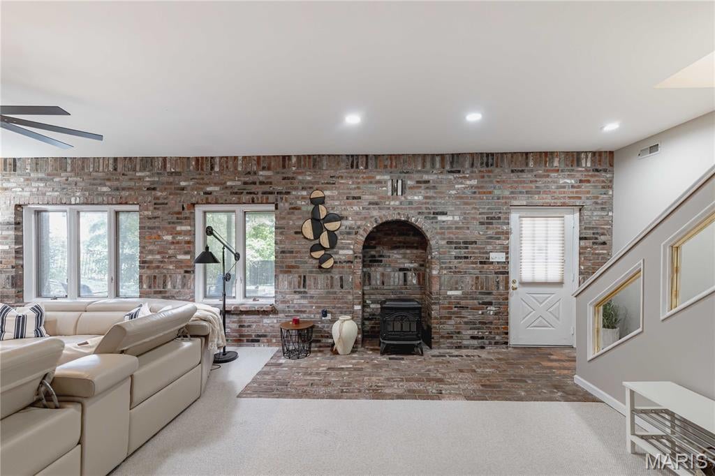 Oakvilla Manor - Residential