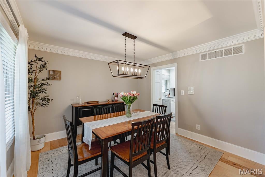 Oakvilla Manor - Residential