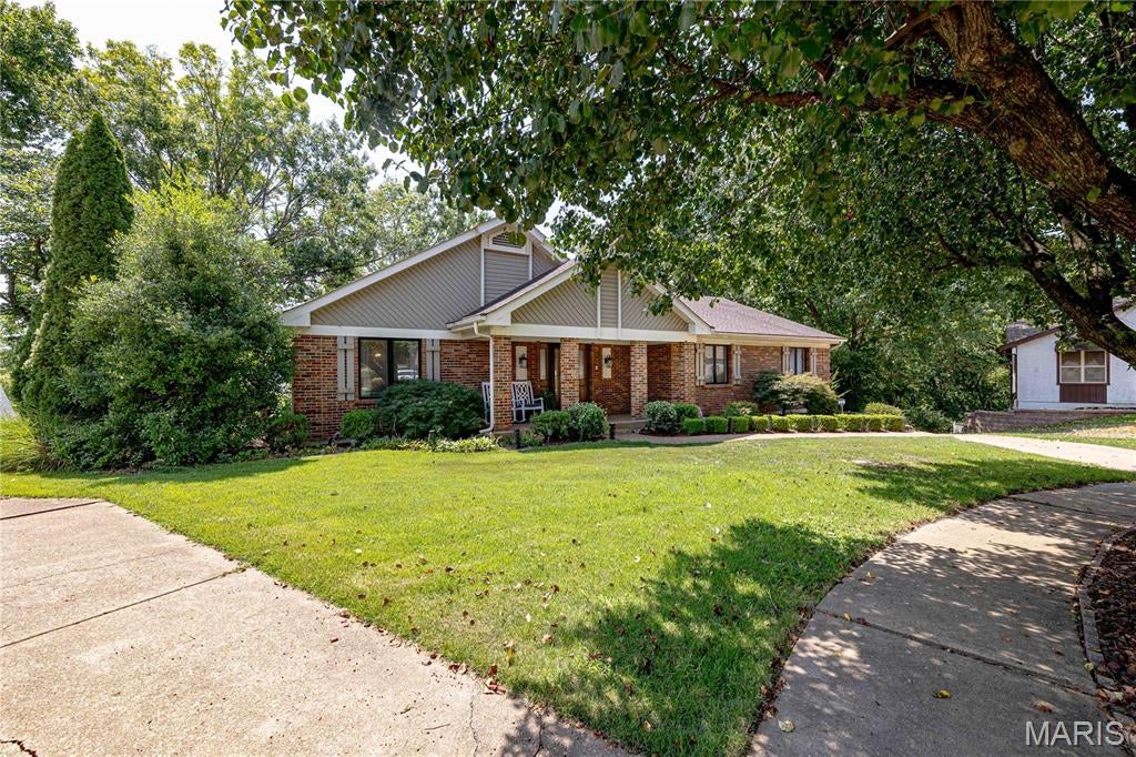 Oakvilla Manor - Residential
