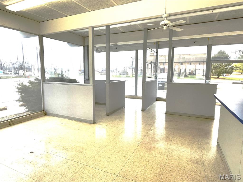 Not in a subdvision - Commercial Sale