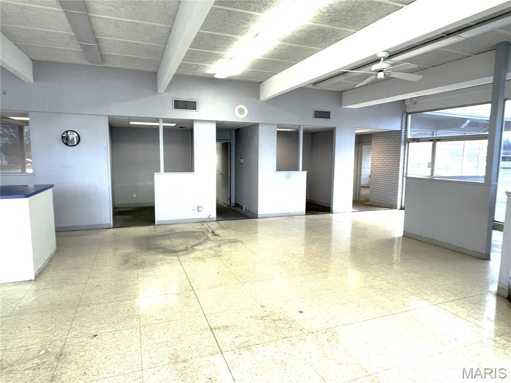 Not in a subdvision - Commercial Sale
