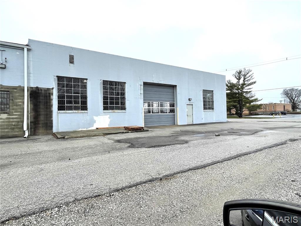 Not in a subdvision - Commercial Sale