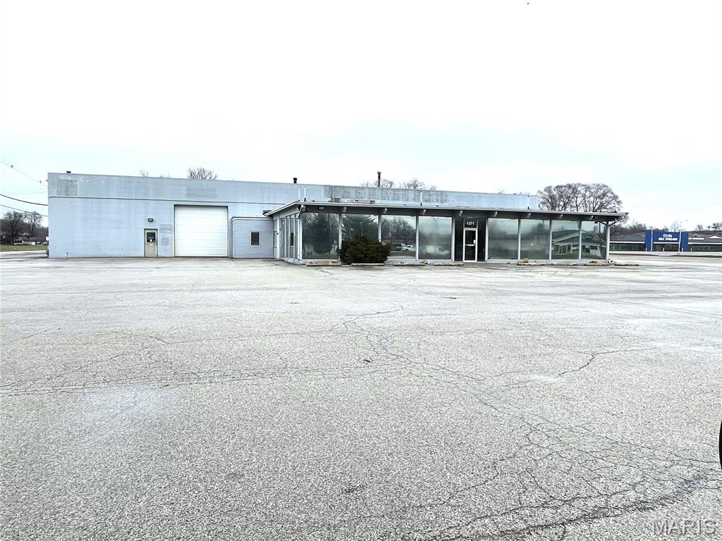 Not in a subdvision - Commercial Sale