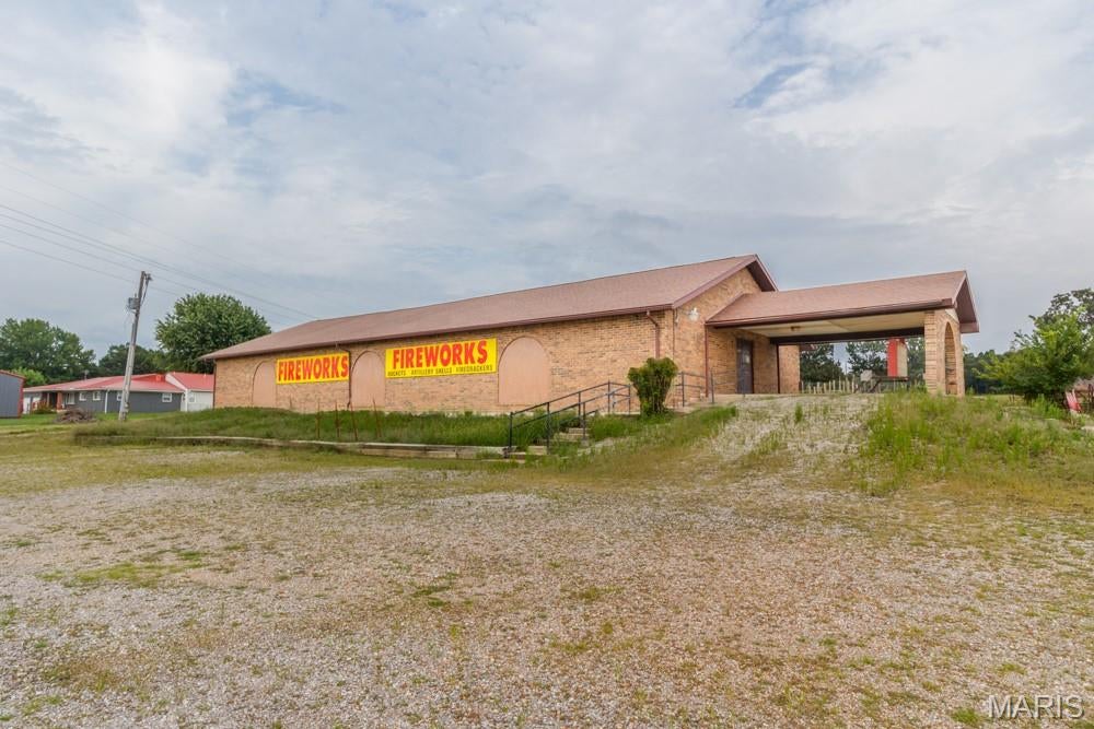 Rural - Commercial Sale