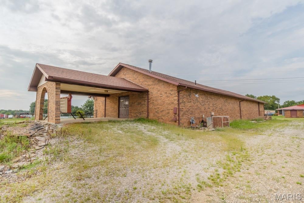 Rural - Commercial Sale