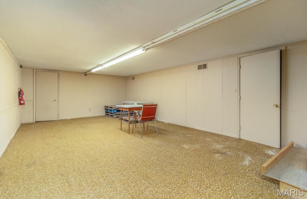 Rural - Commercial Sale