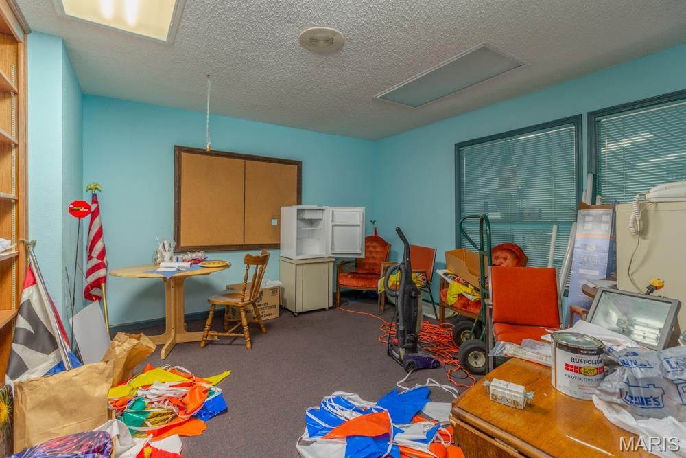 Rural - Commercial Sale