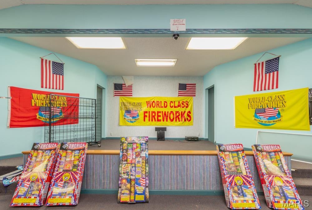 Rural - Commercial Sale