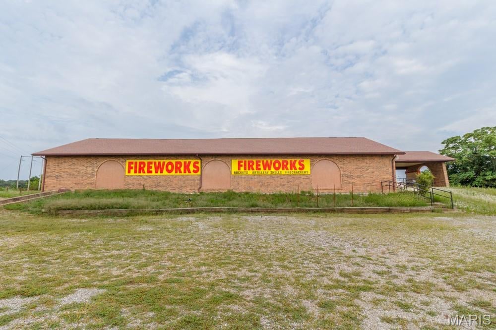 Rural - Commercial Sale