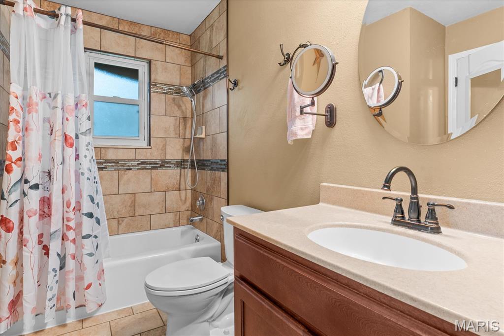 Fairlawn Terrace 5thadd - Residential